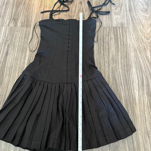 Windsor Dream Twirl Tie Strap Pleated A-Line Mini Dress Black Corset Detail - Picture 10 of 11